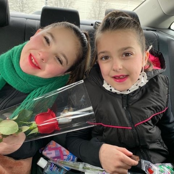 Meet your Posher, Christine - Picture 1 of 1